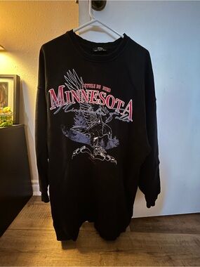 Bershka Black Crewneck Sweatshirt